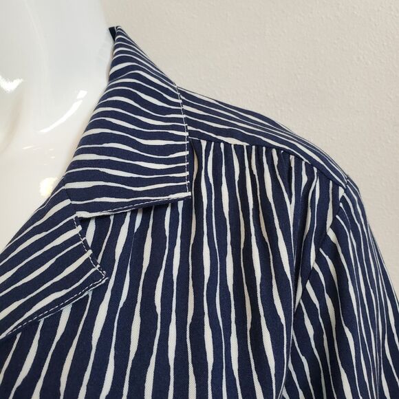 NWT Lands' End Navy Striped Button-Up Camp Shirt - Picture 6 of 11